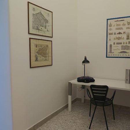Stesicoro-Duomo Elegante Appartamento In Centro Катания Экстерьер фото
